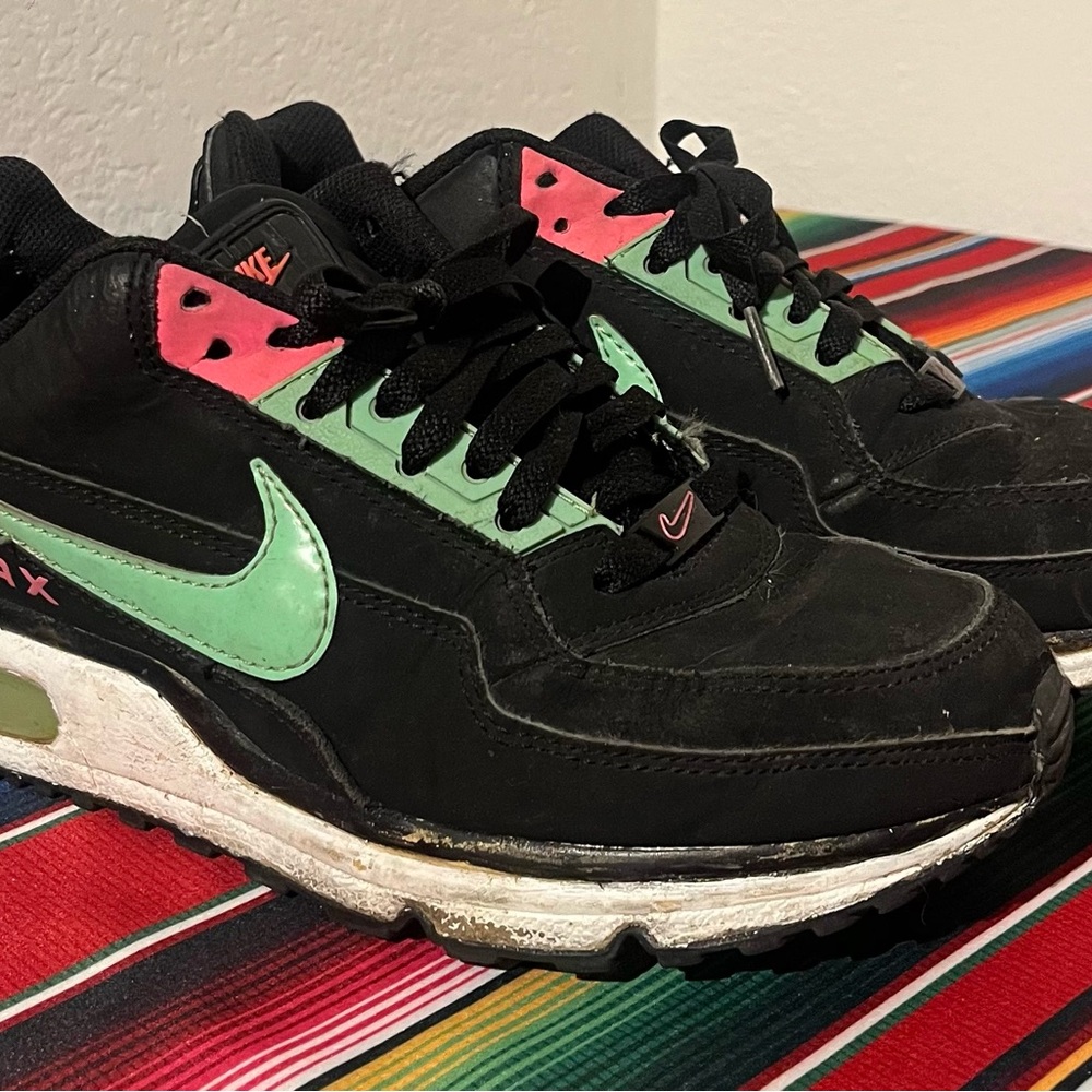 Nike Air Max LTD 3, Men’s, rare colors Black and Pink Sneakers